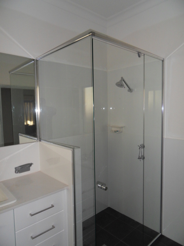Custom made shower screens for your perth bathroom